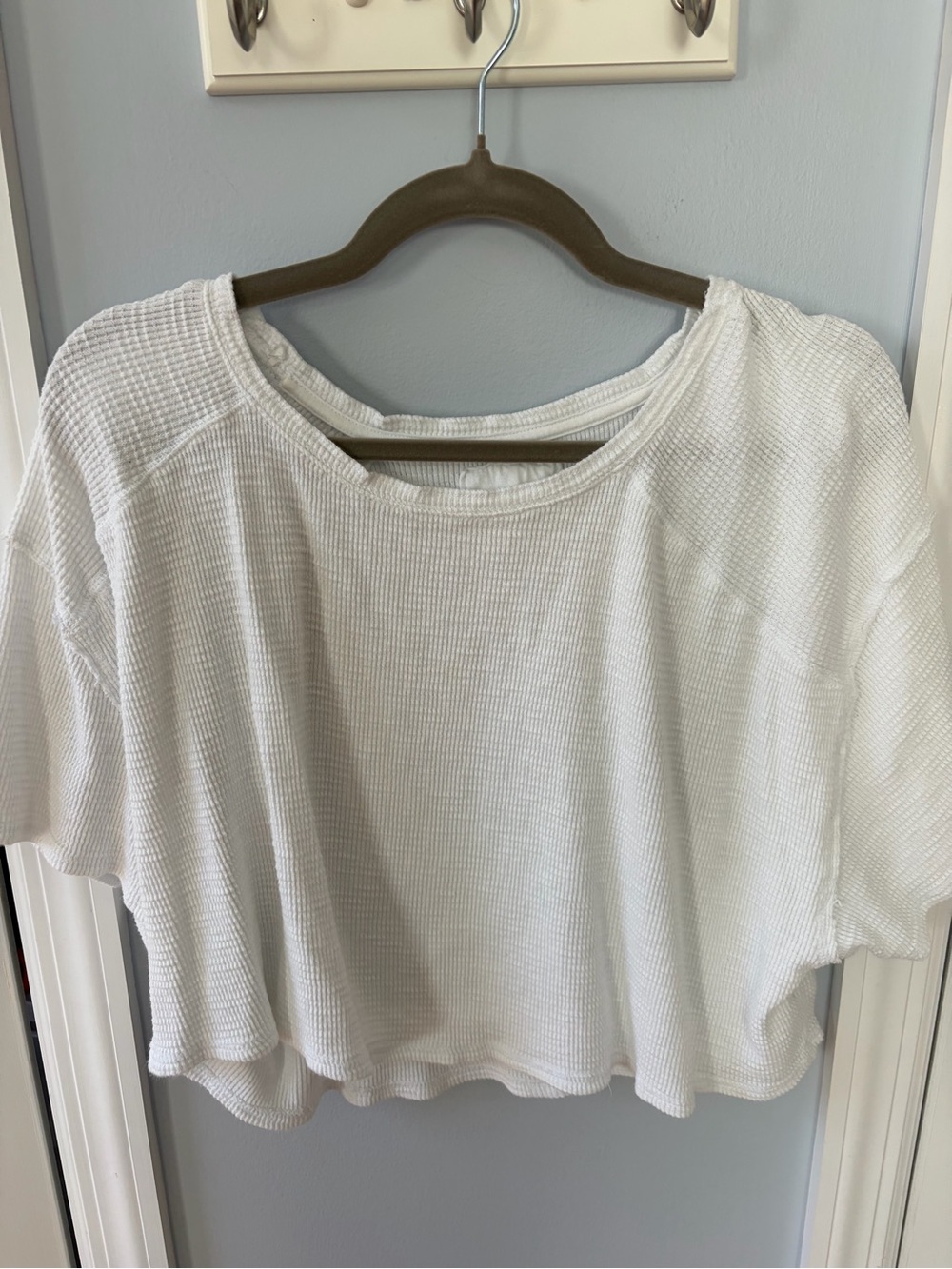 aerie White Waffle-Knit Cropped Short Sleeve Top